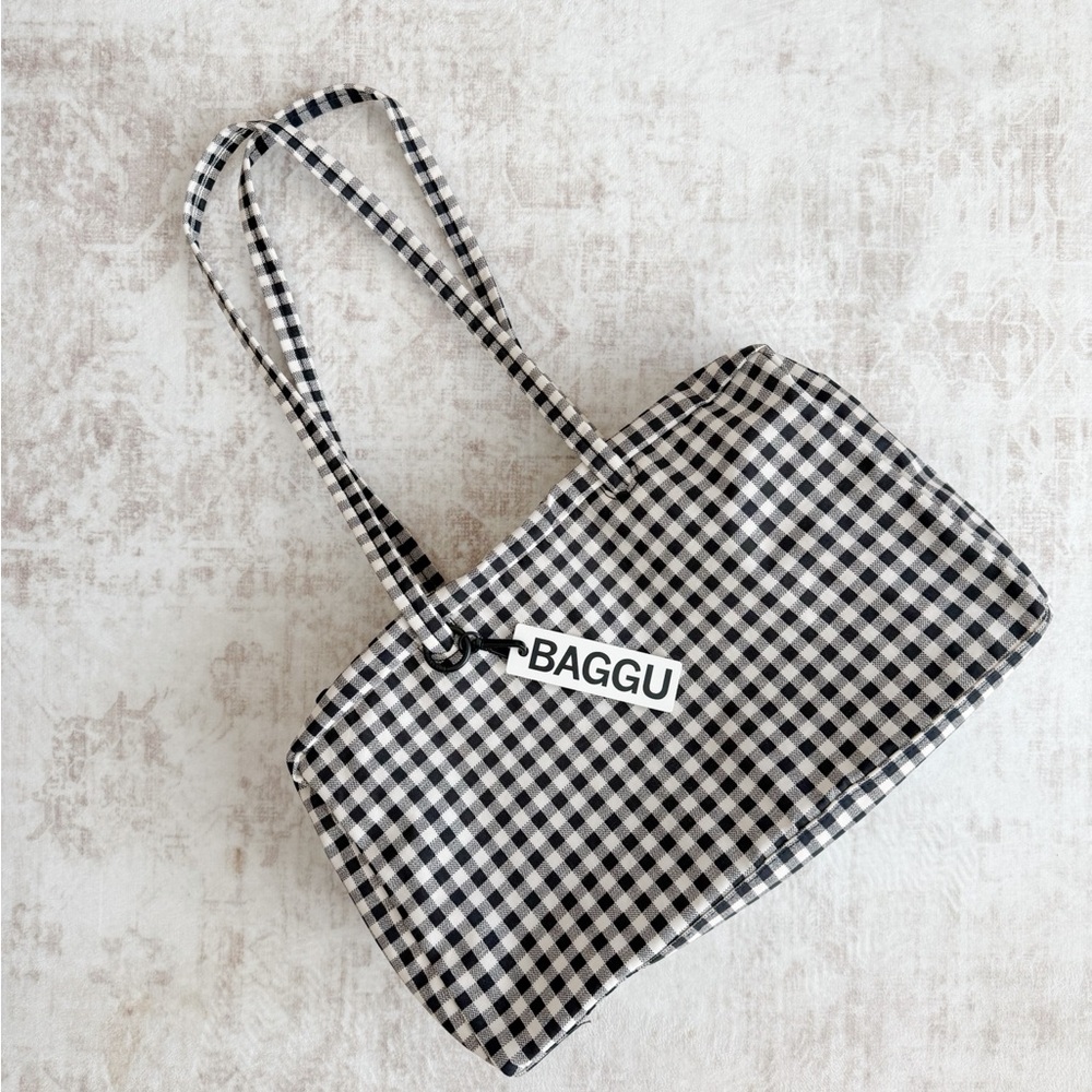BAGGU Medium Nylon Bowler Bag